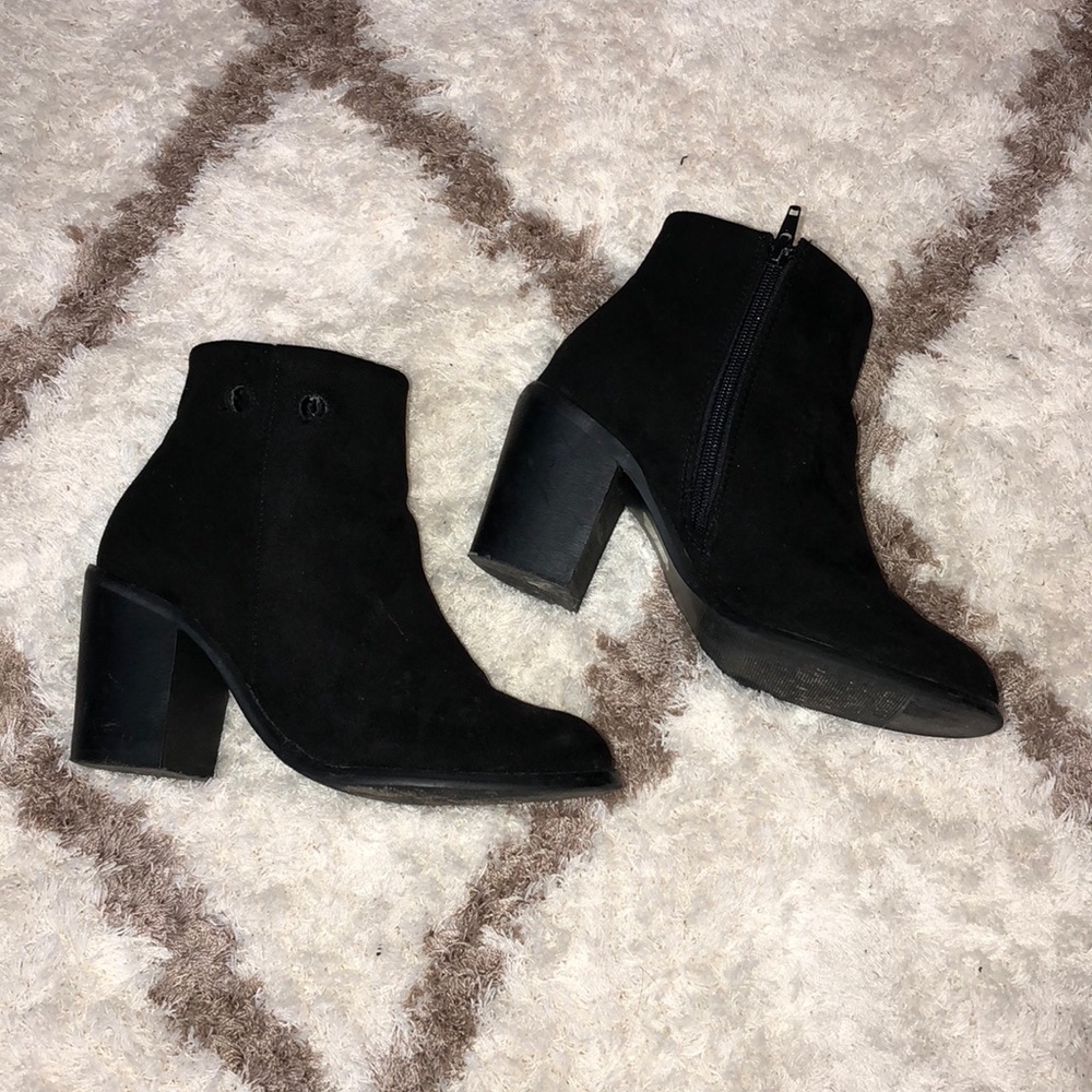 Forever21 ankle booties